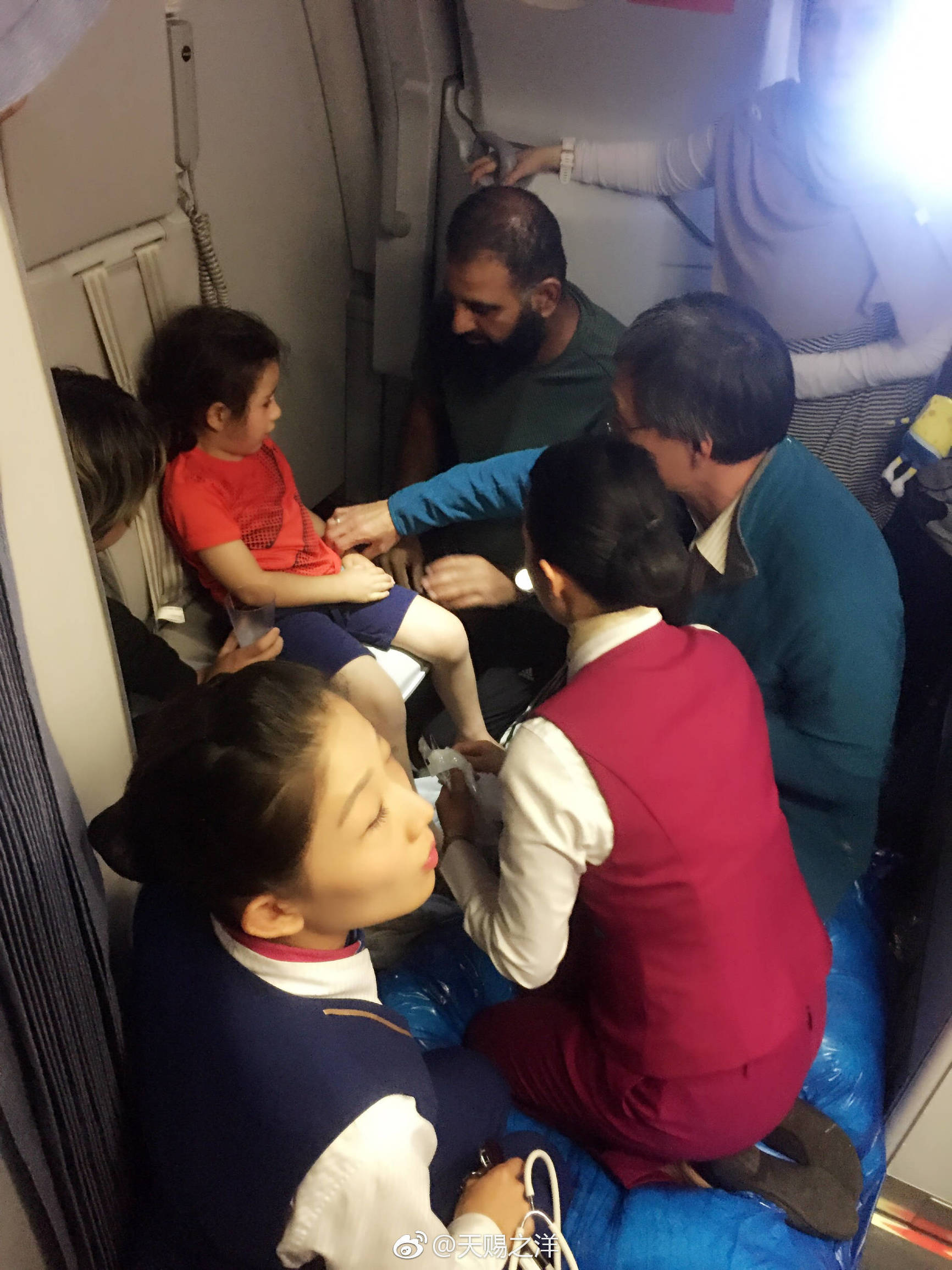 小孩在餐厅吃坚果过敏紧急处理,儿童坚果过敏