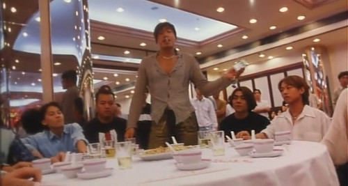 曾经霸屏的著名配角，“乌鸦”深入人心，他被称为“绿叶抢镜”