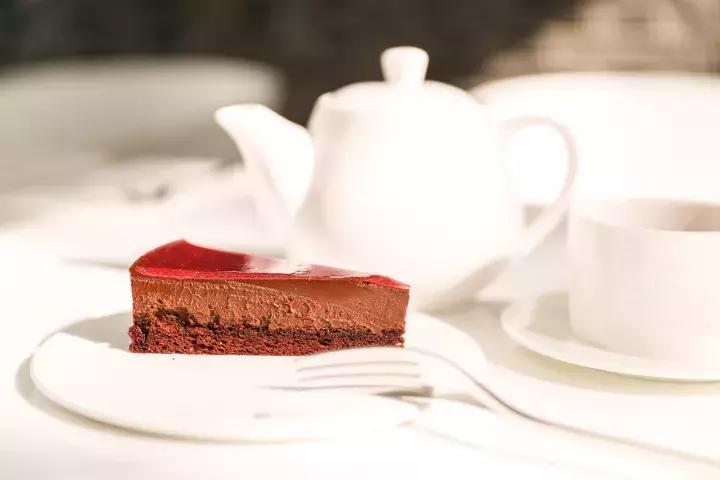 甜蜜的LadyM来到新天地,今后约在世界唯一包间!