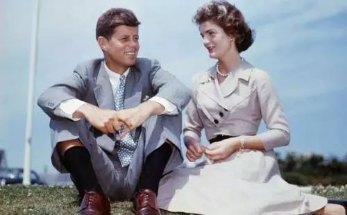 肯尼迪古巴导弹危机纪录片,古巴导弹危机期间肯尼迪决策过程