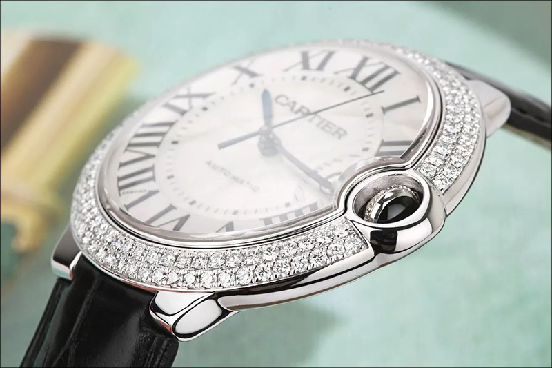 卡地亚蓝气球系列男士腕表镂空,卡地亚高级珠宝腕表推荐