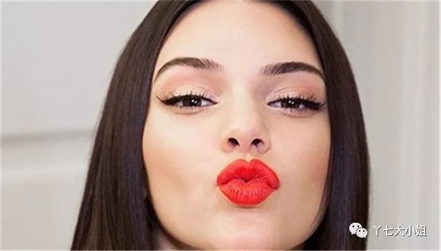 既滋润又显色又细腻的口红,2019秋冬黄皮必备的显白口红推荐