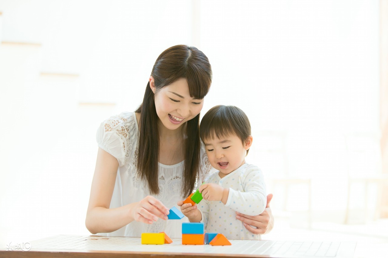 宝宝误吞异物消化系统多久会感染,怀疑宝宝误吞异物是拍片还是不拍