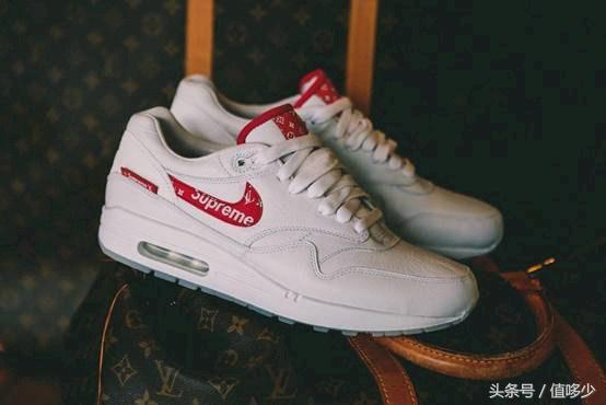 全宇宙都在搞联名,这俩品牌突破新天际!