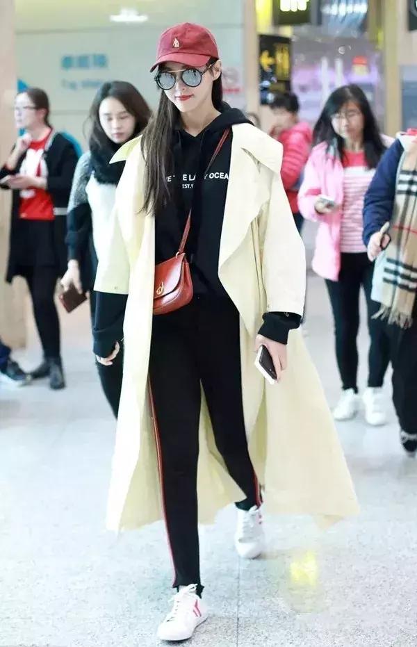 一周都不重样的卫衣搭配示范,7天不重样卫衣怎么穿