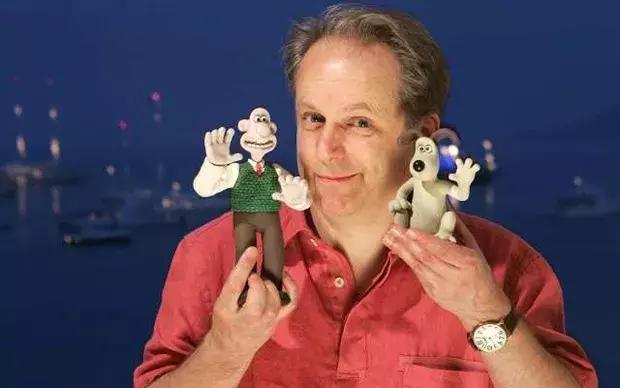 小时候玩泥巴没玩够长大了还在玩,小时候玩泥巴的人长大了