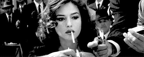 上妆就选它，告别霜打的驴粪蛋……似的脸