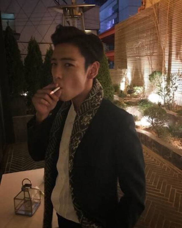 YG艺人吸毒，SM艺人自杀，三大社唯JYP没事？社长一个准则出真相！