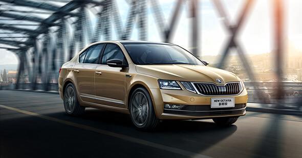 不断前行的例子,斯柯达明锐17款手动前行