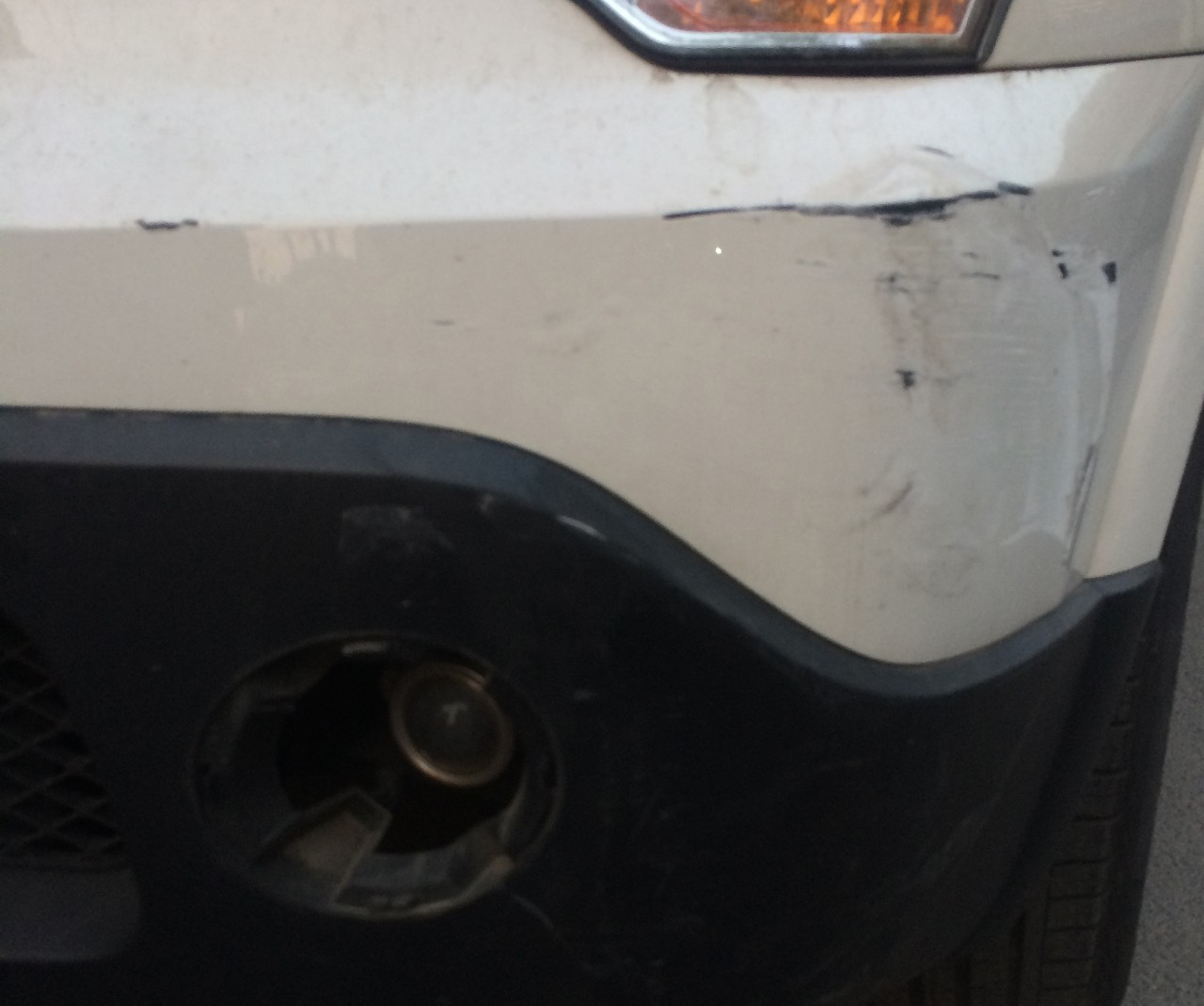 车辆停着被撞对方跑了怎么处理,车被撞了对方跑了怎么办