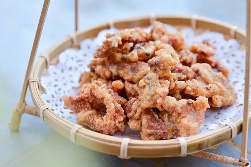 寻味长沙:华神火锅,玻璃房里吃出浪漫来