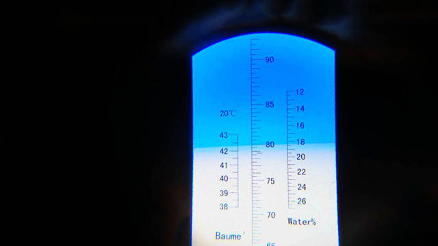 为什么正宗的好蜂蜜这么难卖,超市买的蜂蜜为什么不结晶