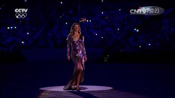 吉赛尔邦辰是莱昂纳多的最爱吗,吉赛尔邦辰莱昂纳多的爱情故事