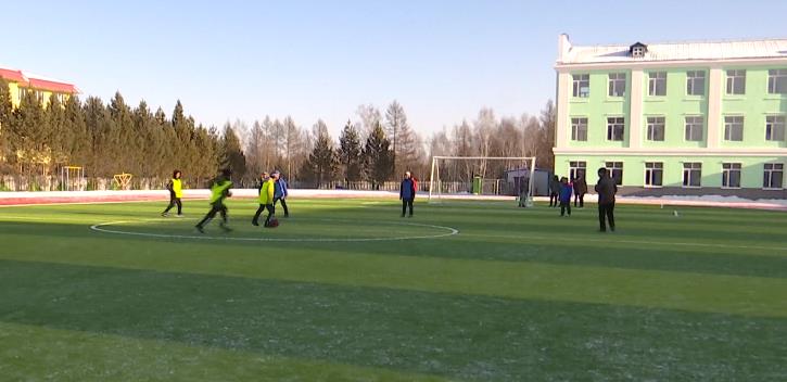 闆湴閲屾拻娆笢鍖楀瀛愮殑涔愯叮,澶у叴瀹夊箔瓒崇悆