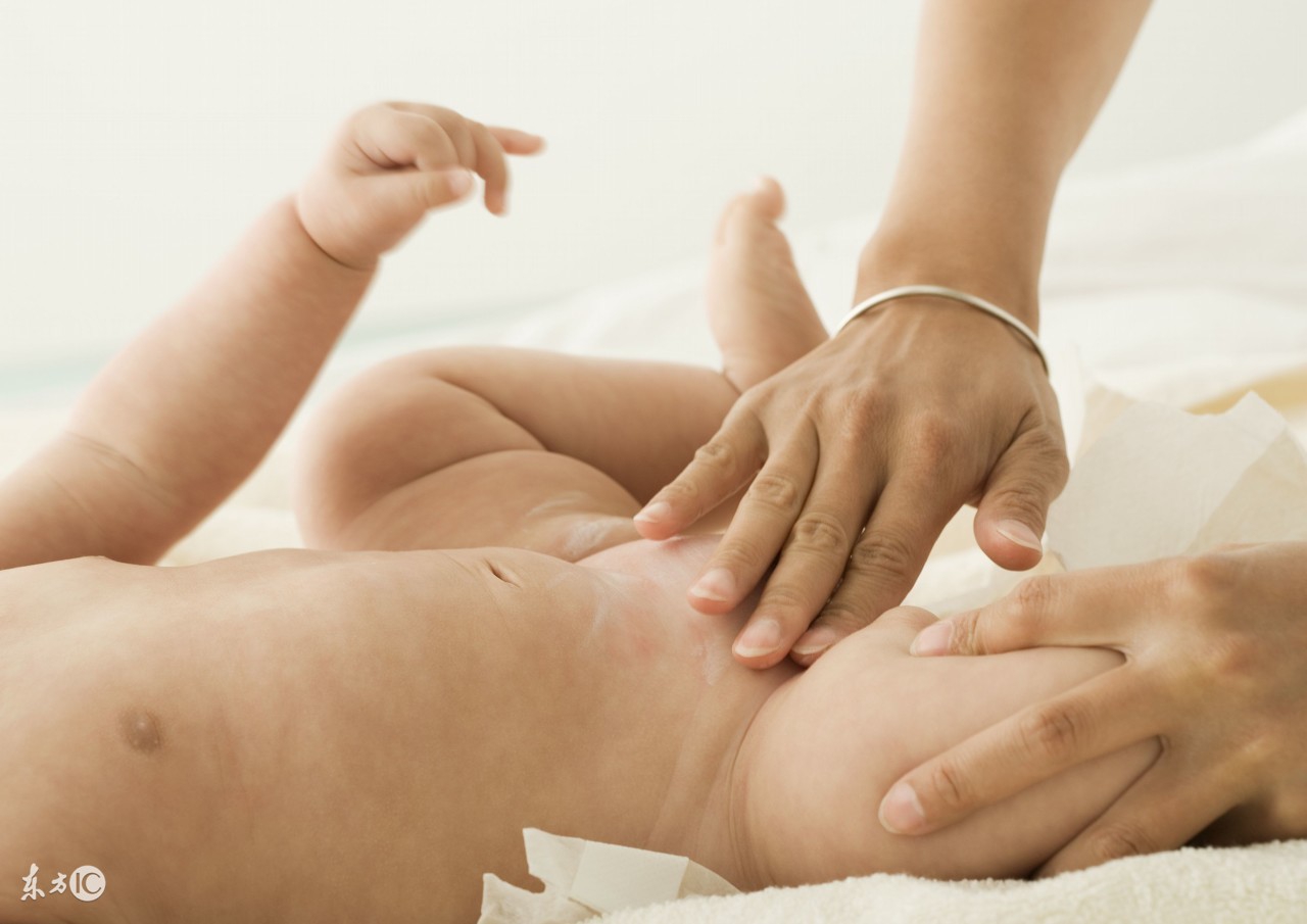 宝宝得了湿疹妈妈千万别走弯路 (宝宝得湿疹是不是很遭罪)