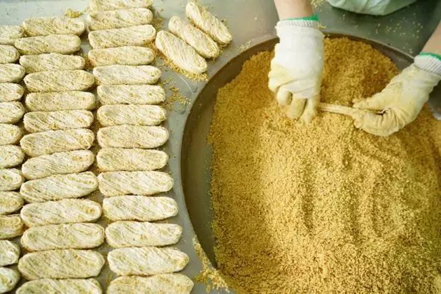 下辈子我只想做一只猪,下辈子我只想做一个俗人