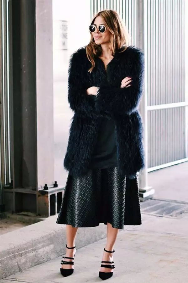 想做个时髦精你选对t恤了吗,秋冬怎么穿裙子好看又不冷