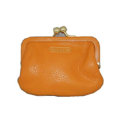 圣诞送女生什么礼物好最有意义,情侣礼物推荐送女友圣诞礼物