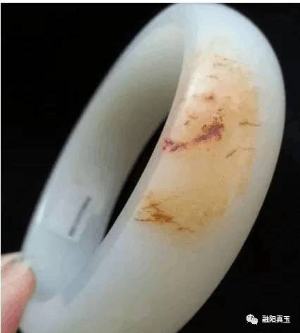 如何挑选优质和田玉石手镯,如何挑选和田玉手镯