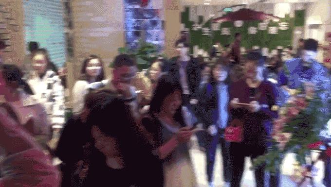 每人68元自助火锅店,南通自助旋转火锅店39元一位