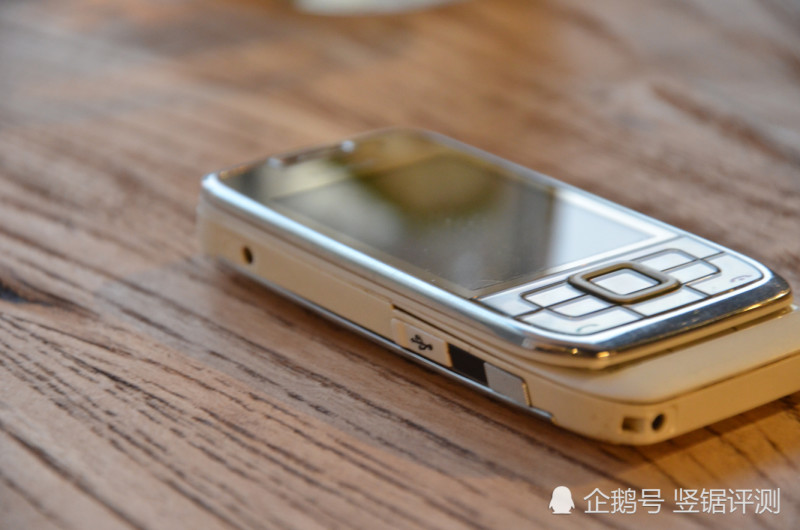 诺基亚滑盖式2023,滑盖式诺基亚5200