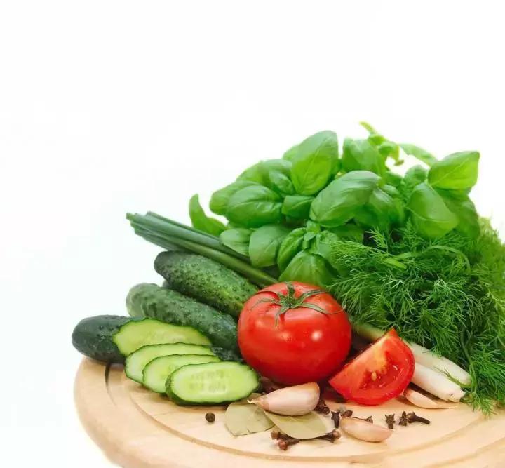 怎么去除静电不被电击,经常被静电电击怎么处理