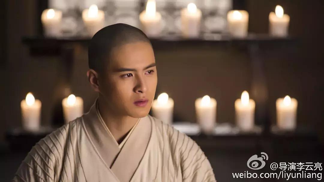出道两年，他就挑战林峰经典角色，新戏被赞“禁欲系男神”