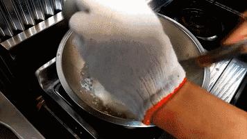 如何让泡芙吃起来有韧性,泡芙出炉后回缩