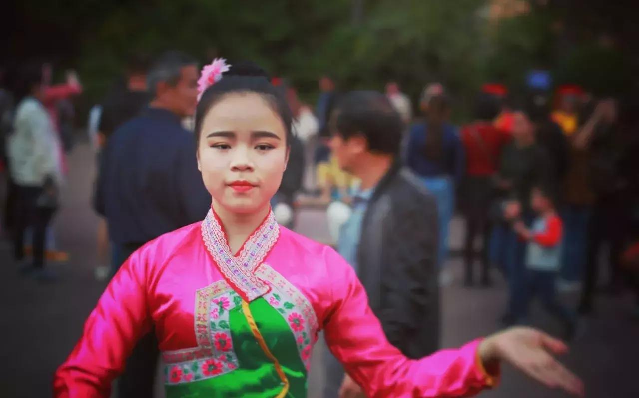 面对人生的风景句子,人生的风景由你自己决定