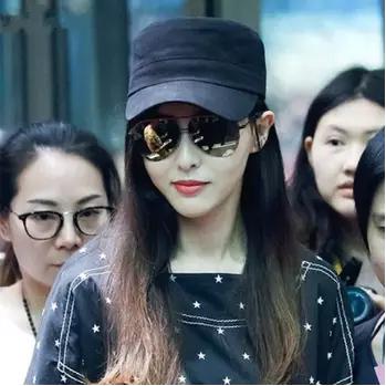 夏季白头发戴什么帽子好看时尚,男士夏季帽子搭配