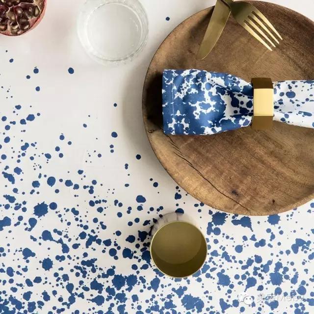 家里铺上一款高颜值桌布,卧室桌布高级感轻奢