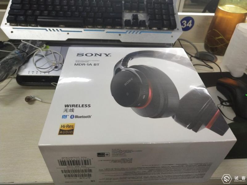 音乐扬帆远离喧嚣，寻找自我你只需要一款发烧耳机