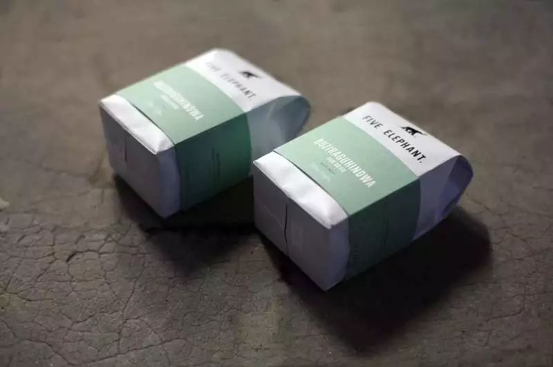 2017年最后一场杯测，巴黎+鹿特丹+柏林的好咖啡，跟行走的咖啡地图一起跨年