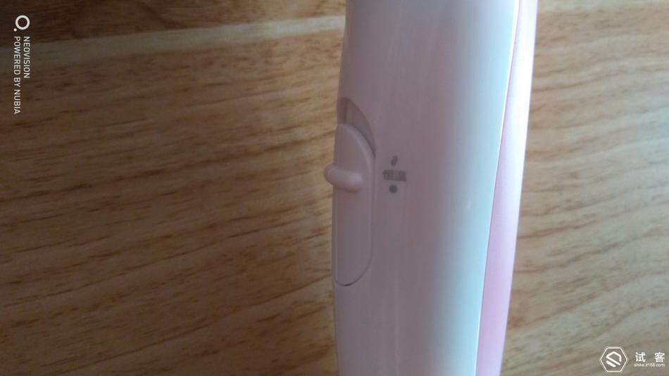 飞利浦吹风筒hp8235,飞利浦吹风机hp8210