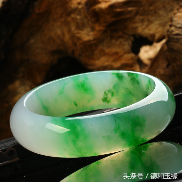 看翡翠估价,翡翠大师如何100%鉴定翡翠