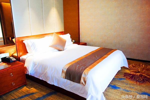 京东第一温泉视频,京东第一温泉私人泉