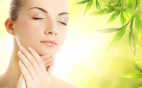 冬天用冷水洗脸好还是热水洗脸好,冬天晚上洗脸用热水好还是冷水好