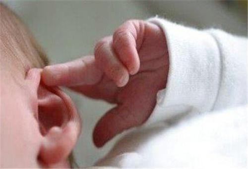 小儿中耳炎怎么治最快最有效,儿童中耳炎的正确处理方法及原因