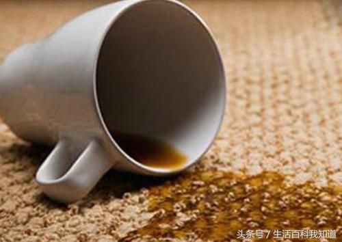 白衣服发黄洗白简单有效方法小孩,白衣服领子发黄洗白最有效的方法