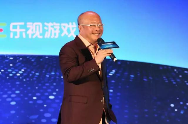 500亿钱宝网暴雷!宝粉们不信,还哭求继续加仓;员工还继续发微博