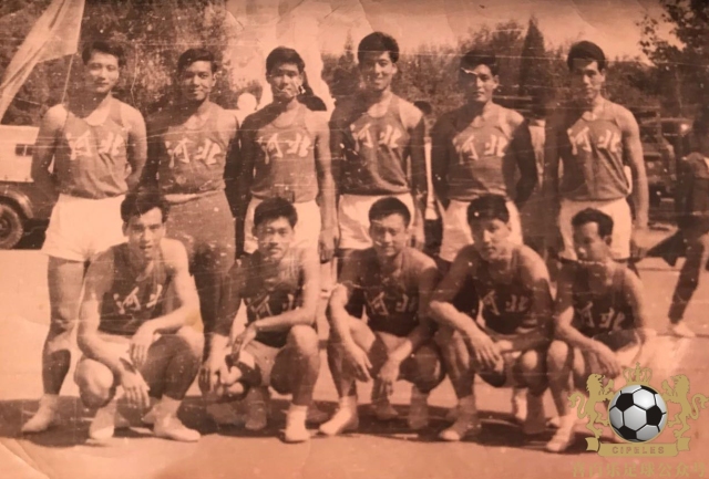 津门足坛双百颂李季英,津门足坛双百颂施连志