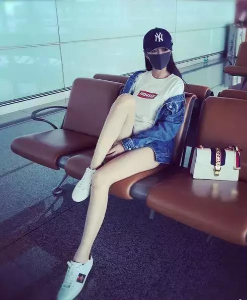 明星无修图沈梦辰,沈梦辰像六小龄童