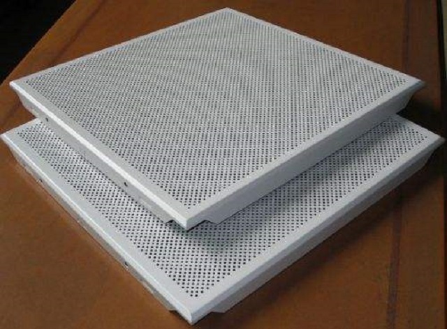 铝扣板怎么选最好,原来铝扣板改蜂窝大板