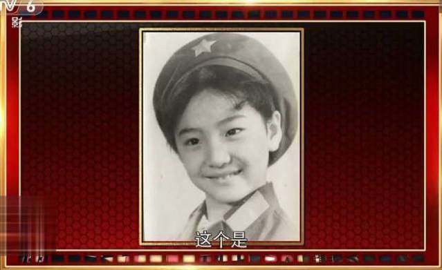 现实中的“文工团女兵”，她们才是《芳华》真正的主人