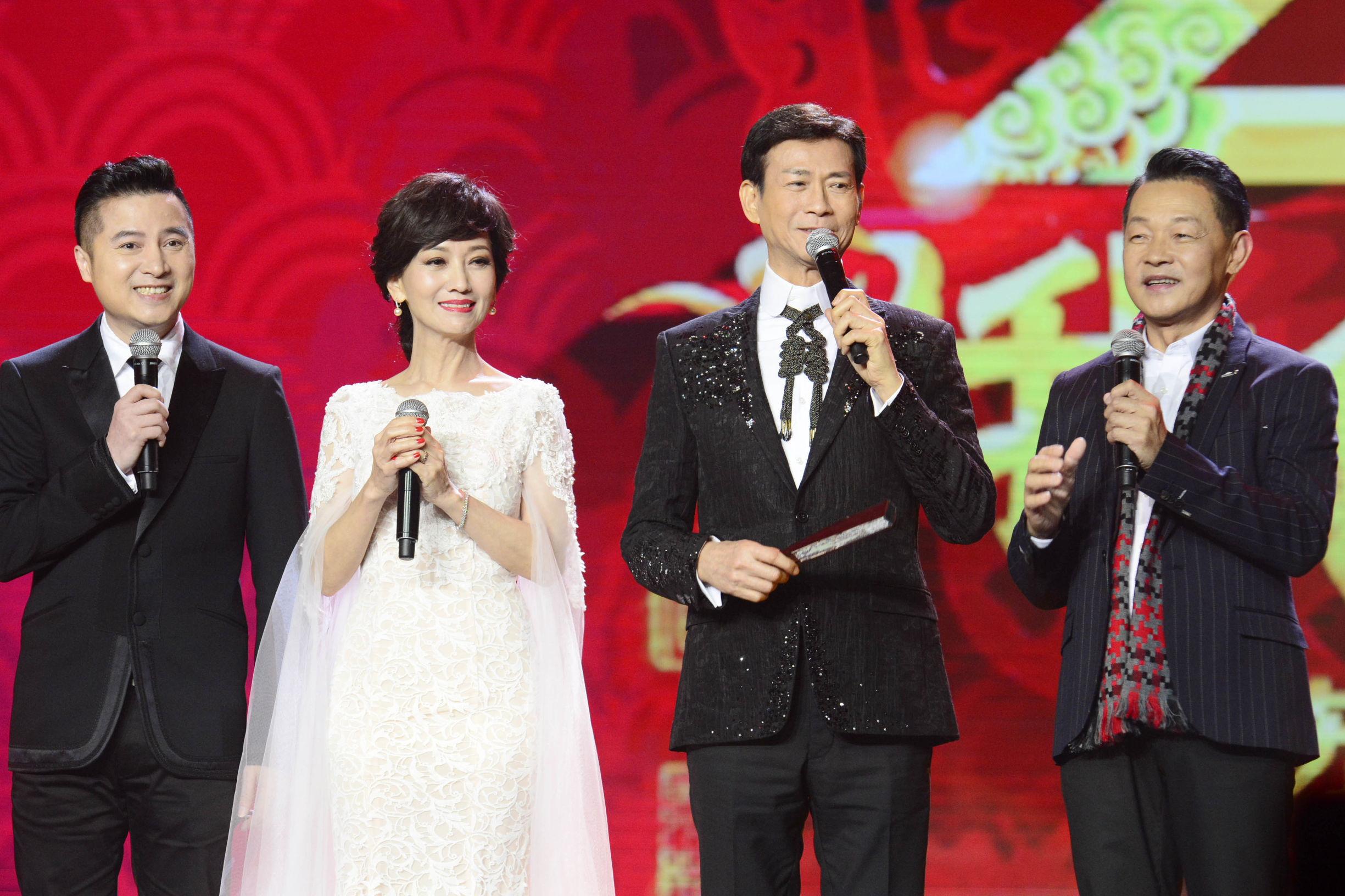 他的剧目一播出，股市就跌，34次中招，上个新闻都会跌