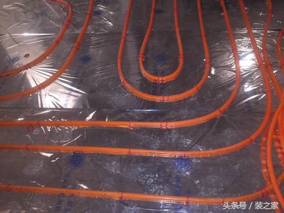 暖气片改地暖怎么改简单效果还好,暖气片改地暖需要注意什么