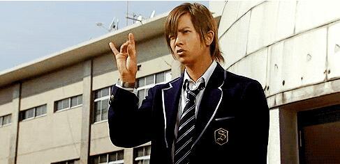 「不只是篮球」我的18岁,半截CK*裤内**,一个人的兵荒马乱