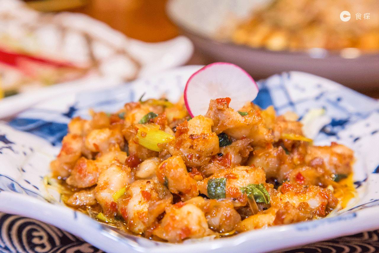 只想来这家居酒屋吃个饭，没想到找到了另一半……