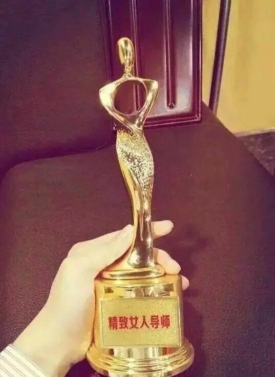 专访伊的家护肤老师,伊的家秋冬护肤研讨会