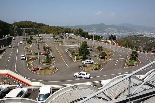 中国驾照在澳大利亚能开货车吗,中国驾照在澳洲需要重新考吗